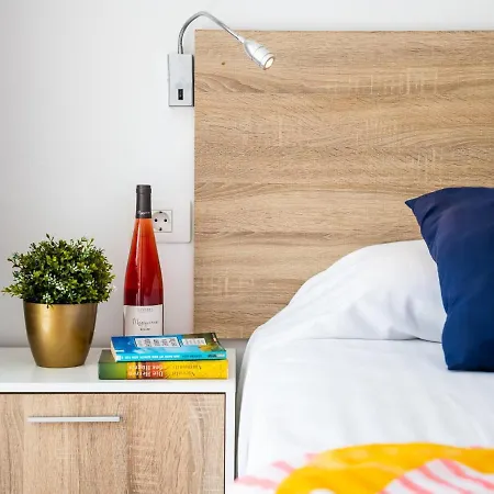 Appartement 302 Modern, Light, Comfortable With Swimming Pool *